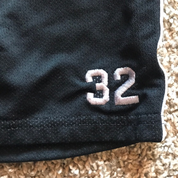 Old Navy Black Thick Lined Shorts White Stripe 32 - Picture 2 of 5